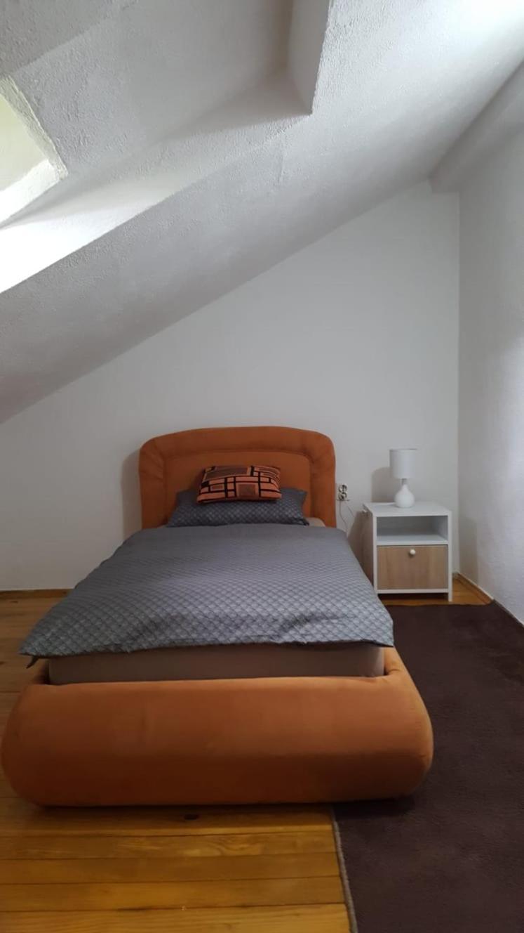 Apartman "Em" Бихач Экстерьер фото