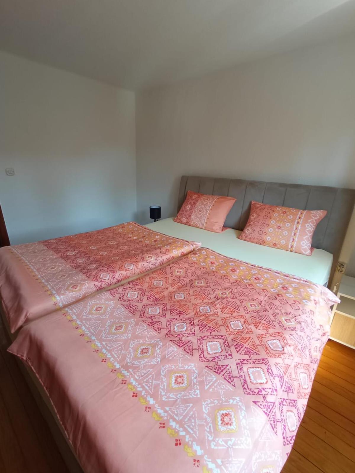 Apartman "Em" Бихач Экстерьер фото